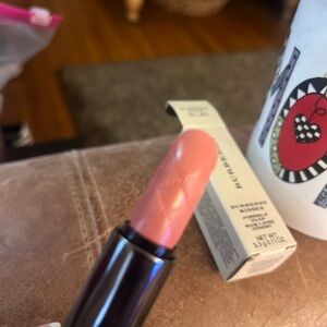 Burberry Kisses Lipstick - Blossom Pink 29
